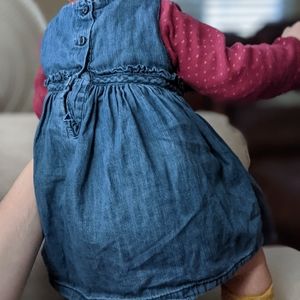 Baby Gap girls denim dress size 6-12 months